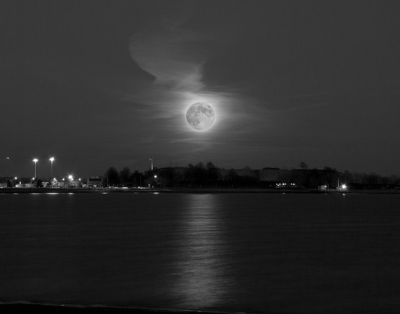 "Beaver" Moon over Castle Island - November 24th, 2015